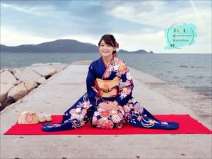 成人写真 長門 紅葉 元の隅神社&海